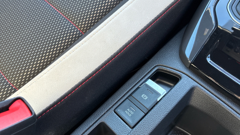 Volkswagen T-Roc 2.0 TDI SEL 5dr DSG Diesel Hatchback